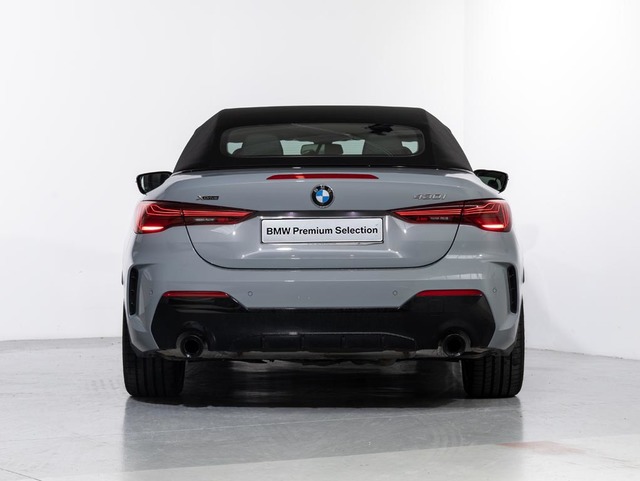 BMW Serie 4 430i Cabrio color Gris. Año 2024. 180KW(245CV). Gasolina. En concesionario Oliva Motor Girona de Girona