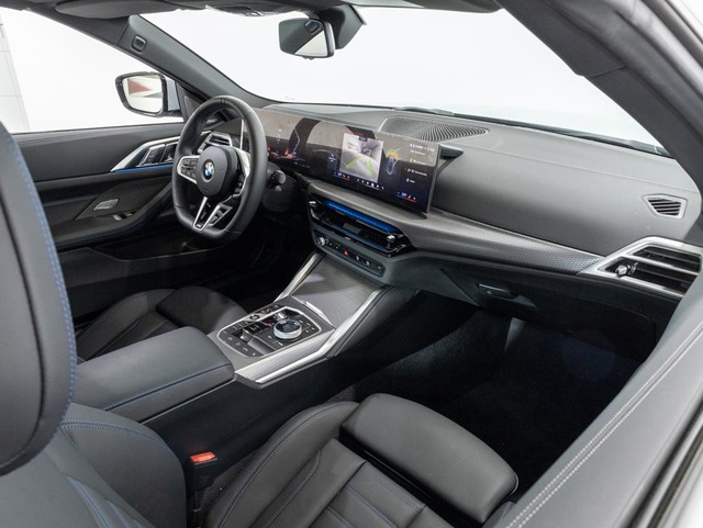 BMW Serie 4 430i Cabrio color Gris. Año 2024. 180KW(245CV). Gasolina. En concesionario Oliva Motor Girona de Girona