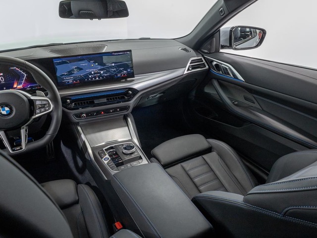 BMW Serie 4 430i Cabrio color Gris. Año 2024. 180KW(245CV). Gasolina. En concesionario Oliva Motor Girona de Girona