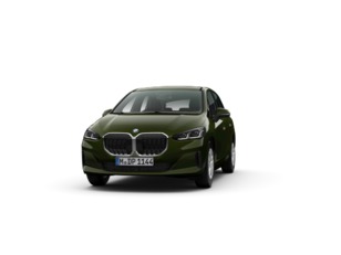 Fotos de BMW Serie 2 218d Active Tourer color Verde. Año 2025. 110KW(150CV). Diésel. En concesionario Motor Munich Cadi - Manresa - VO de Barcelona