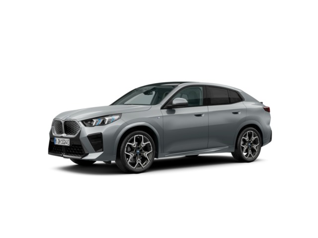 BMW iX2 eDrive20 color Gris. Año 2025. 150KW(204CV). Eléctrico. En concesionario Motor Munich Cadi - Manresa - VO de Barcelona