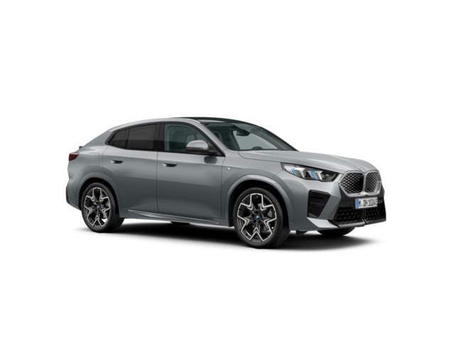 BMW iX2 eDrive20 color Gris. Año 2025. 150KW(204CV). Eléctrico. En concesionario Motor Munich Cadi - Manresa - VO de Barcelona