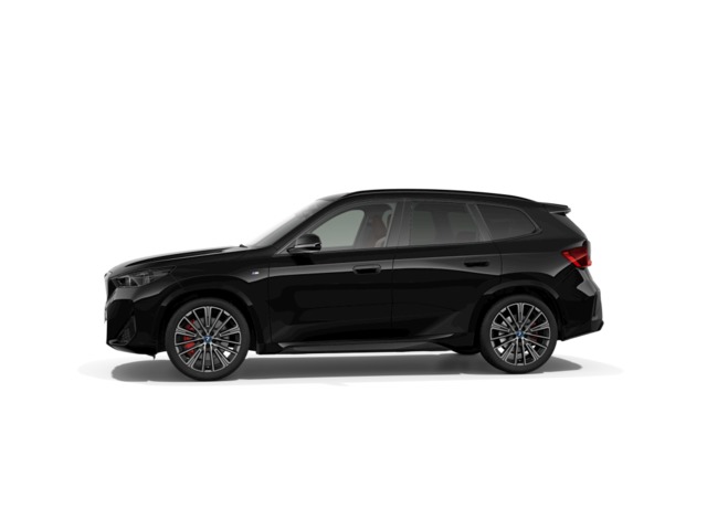 BMW iX1 eDrive20 color Negro. Año 2025. 150KW(204CV). Eléctrico. En concesionario Motor Munich Cadi - Manresa - VO de Barcelona