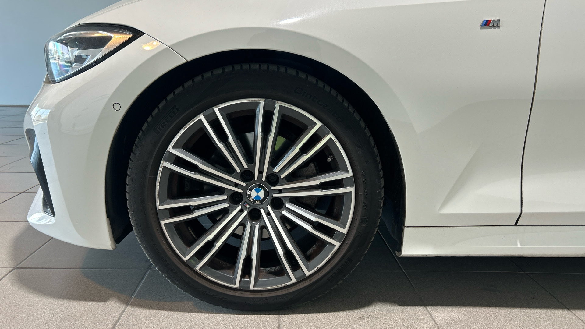 BMW Serie 3 320d color Blanco. Año 2022. 140KW(190CV). Diésel. En concesionario BYmyCAR Madrid - Alcalá de Madrid