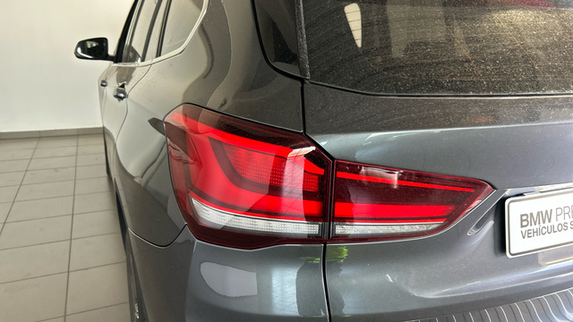 BMW X1 xDrive18d color Gris. Año 2020. 110KW(150CV). Diésel. En concesionario BYmyCAR Madrid - Alcalá de Madrid