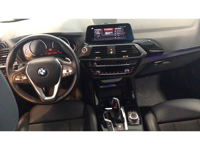 BMW X3 xDrive20d color Gris. Año 2021. 140KW(190CV). Diésel. En concesionario BYmyCAR Madrid - Algete de Madrid