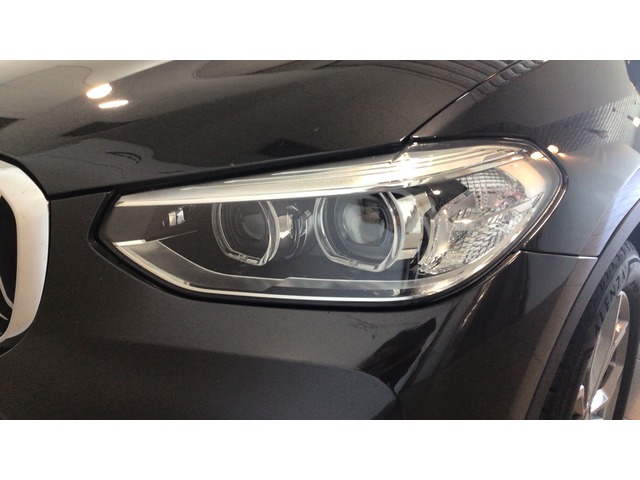 BMW X3 xDrive20d color Gris. Año 2021. 140KW(190CV). Diésel. En concesionario BYmyCAR Madrid - Algete de Madrid