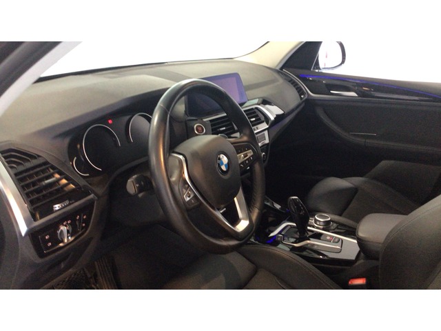 BMW X3 xDrive20d color Gris. Año 2021. 140KW(190CV). Diésel. En concesionario BYmyCAR Madrid - Algete de Madrid
