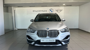 Fotos de BMW X1 xDrive25e color Gris Plata. Año 2021. 162KW(220CV). Híbrido Electro/Gasolina. En concesionario BYmyCAR Madrid - Alcalá de Madrid