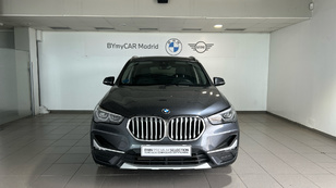 Fotos de BMW X1 xDrive25e color Gris. Año 2021. 162KW(220CV). Híbrido Electro/Gasolina. En concesionario BYmyCAR Madrid - Alcalá de Madrid