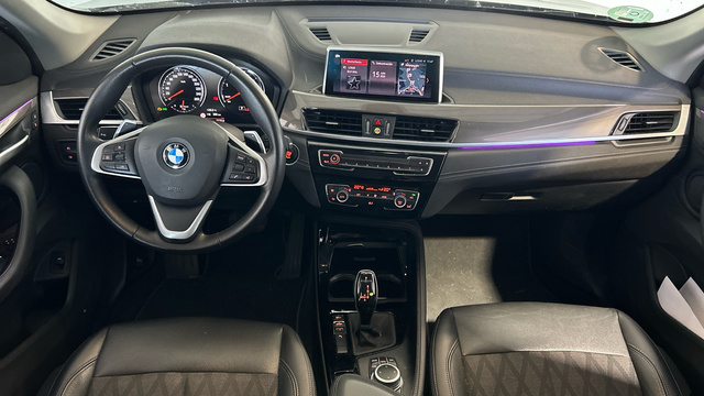 BMW X1 sDrive18d color Marrón. Año 2021. 110KW(150CV). Diésel. En concesionario BYmyCAR Madrid - Alcalá de Madrid