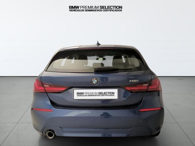 BMW Serie 1 118i color Azul. Año 2024. 103KW(140CV). Gasolina. En concesionario Automotor Premium Viso - Málaga de Málaga