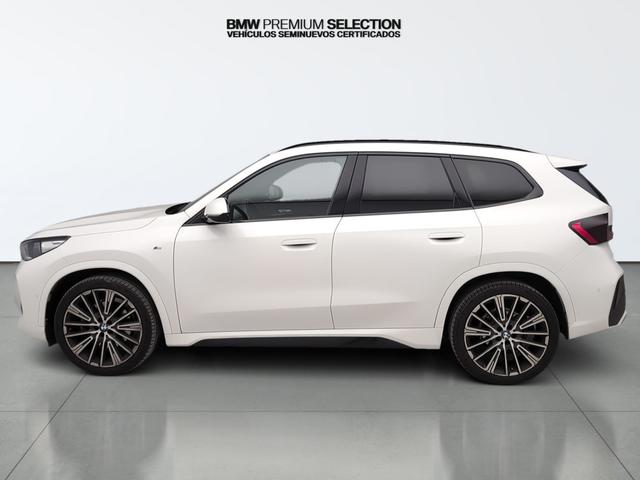 BMW X1 sDrive20i color Blanco. Año 2023. 125KW(170CV). Gasolina. En concesionario Automotor Premium Marbella - Málaga de Málaga