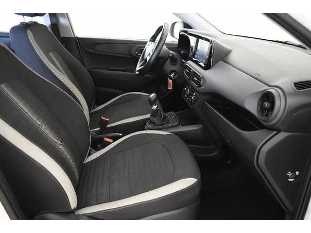 Hyundai i10 1.0 - 5