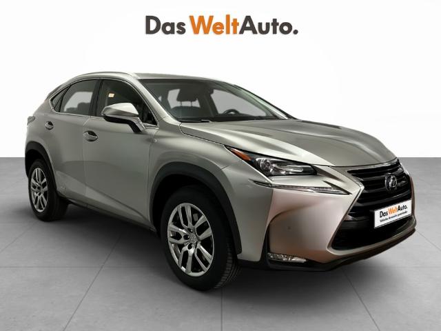 Lexus NX 300h Executive 4WD 145 kW (197 CV)