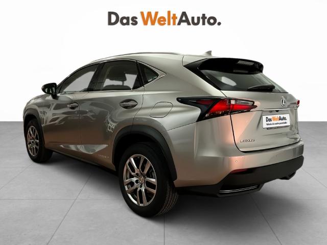 Lexus NX 300h Executive 4WD 145 kW (197 CV)