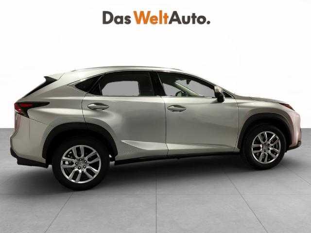 Lexus NX 300h Executive 4WD 145 kW (197 CV)