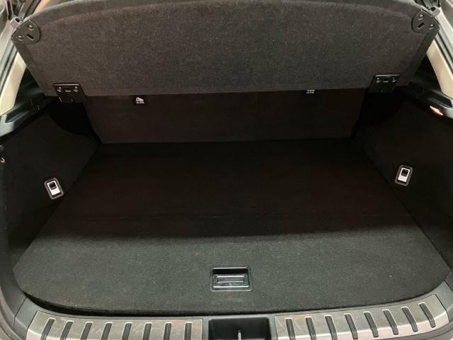 Lexus NX 300h Executive 4WD 145 kW (197 CV)