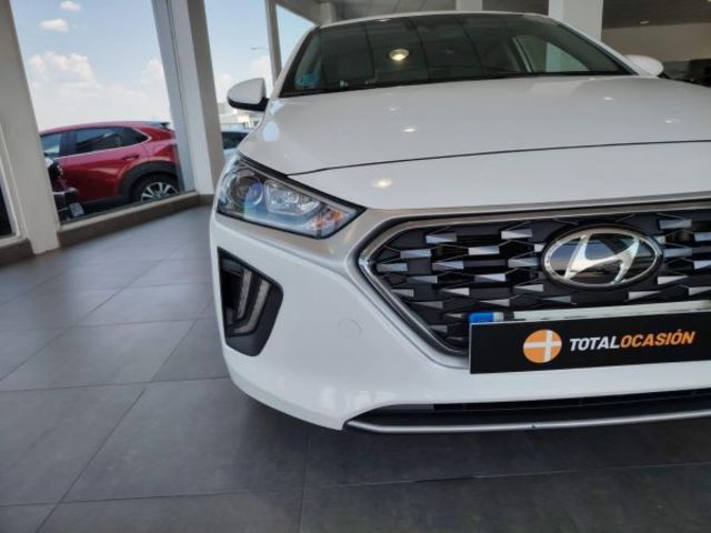 Hyundai Ioniq 1.6 GDI HEV Klass DCT 104 kW (141 CV)