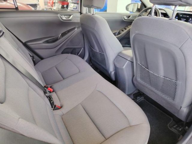 Hyundai Ioniq 1.6 GDI HEV Klass DCT 104 kW (141 CV)