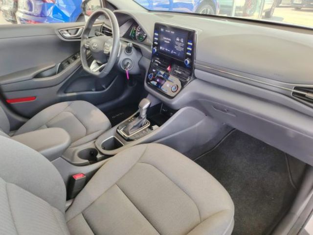 Hyundai Ioniq 1.6 GDI HEV Klass DCT 104 kW (141 CV)