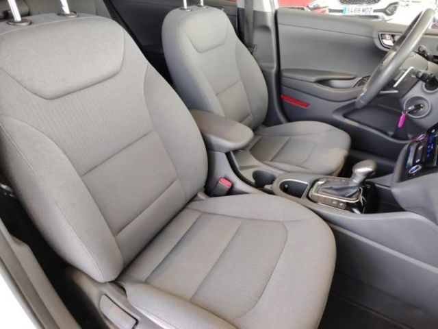 Hyundai Ioniq 1.6 GDI HEV Klass DCT 104 kW (141 CV)