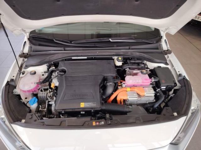 Hyundai Ioniq 1.6 GDI HEV Klass DCT 104 kW (141 CV)