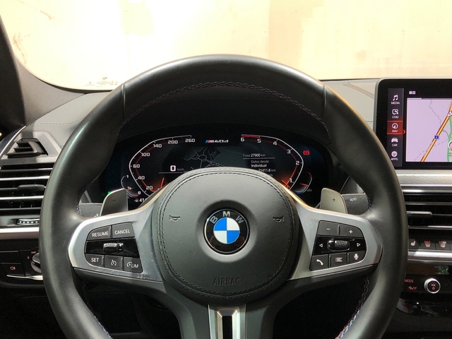 BMW X4 M40d color Azul. Año 2024. 250KW(340CV). Diésel. En concesionario Movilnorte El Plantio de Madrid