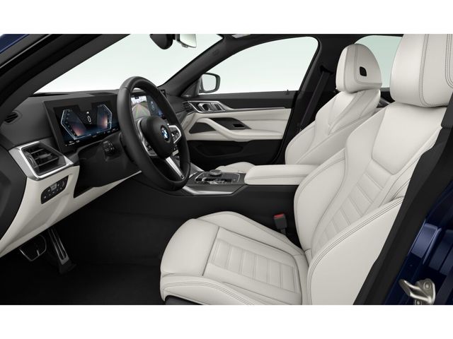 BMW Serie 4 430d Gran Coupe color Azul. Año 2024. 210KW(286CV). Diésel. En concesionario Movilnorte El Plantio de Madrid