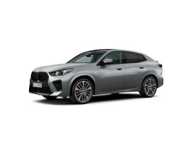 BMW X2 xDrive20d color Gris. Año 2024. 120KW(163CV). Diésel. En concesionario Movilnorte El Plantio de Madrid