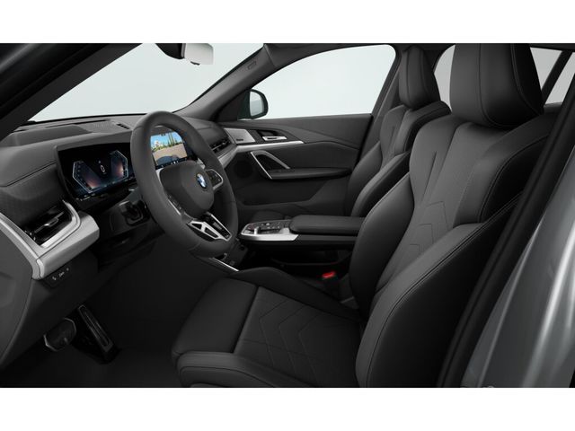 BMW X2 xDrive20d color Gris. Año 2024. 120KW(163CV). Diésel. En concesionario Movilnorte El Plantio de Madrid