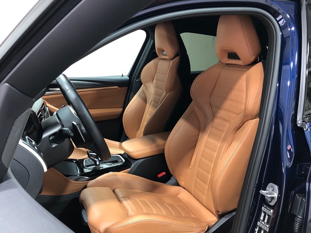 BMW X4 xDrive20d color Azul. Año 2024. 140KW(190CV). Diésel. En concesionario Movilnorte El Plantio de Madrid