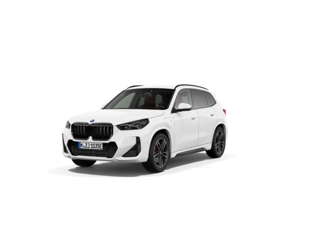 BMW X1 xDrive25e color Blanco. Año 2024. 180KW(245CV). Híbrido Electro/Gasolina. En concesionario Movilnorte El Plantio de Madrid