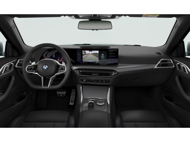 BMW Serie 4 420d Coupe color Gris. Año 2024. 140KW(190CV). Diésel. En concesionario Movilnorte El Plantio de Madrid