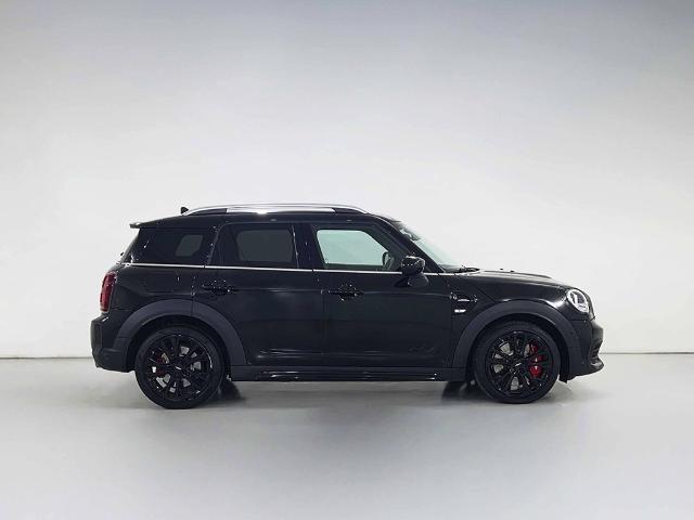 MINI MINI Countryman John Cooper Works 225 kW (306 CV)