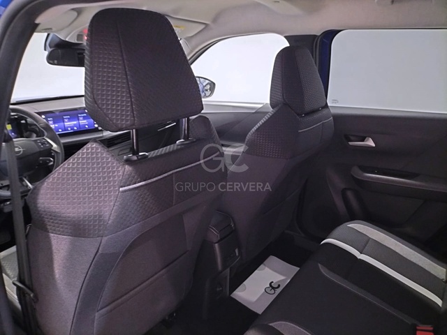 Foto 26 Opel Frontera 1.2T XHT Hybrid eDCT6 GS 107 kW (146 CV)