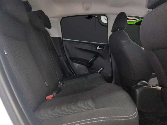Peugeot 208 PureTech 82 Style 60 kW (82 CV)
