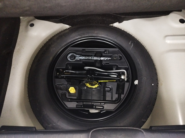 Peugeot 208 PureTech 82 Style 60 kW (82 CV)