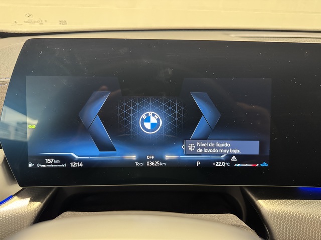 BMW X2 sDrive18d color Negro. Año 2025. 110KW(150CV). Diésel. En concesionario Motor Munich - Terrassa - VO de Barcelona