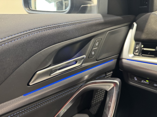 BMW X2 sDrive18d color Negro. Año 2025. 110KW(150CV). Diésel. En concesionario Motor Munich - Terrassa - VO de Barcelona