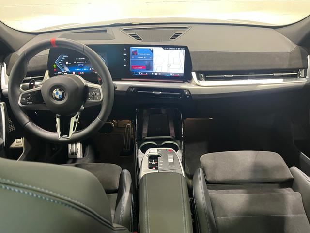 BMW X2 M35i color Azul. Año 2025. 221KW(300CV). Gasolina. En concesionario Motor Munich - Terrassa - VO de Barcelona