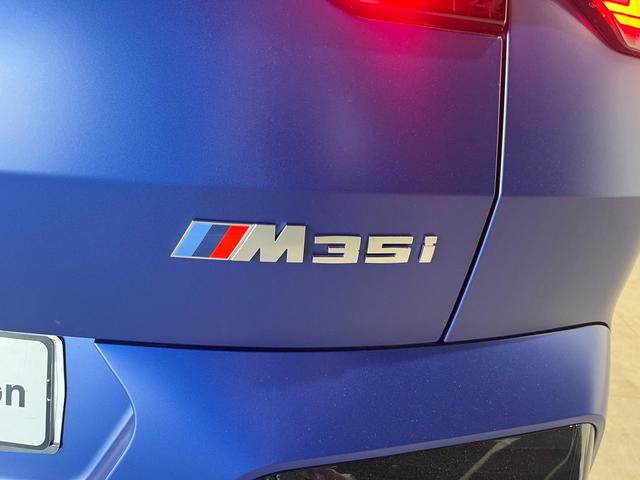 BMW X2 M35i color Azul. Año 2025. 221KW(300CV). Gasolina. En concesionario Motor Munich - Terrassa - VO de Barcelona