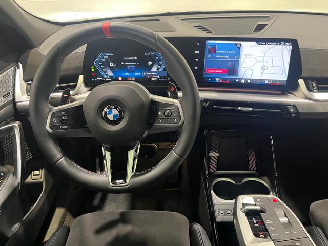 BMW X2 M35i color Azul. Año 2025. 221KW(300CV). Gasolina. En concesionario Motor Munich - Terrassa - VO de Barcelona