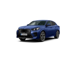 Fotos de BMW iX2 xDrive30 color Azul. Año 2025. 230KW(313CV). Eléctrico. En concesionario Motor Munich - Terrassa - VO de Barcelona