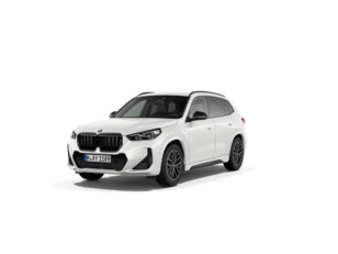 Fotos de BMW X1 sDrive18d color Blanco. Año 2023. 110KW(150CV). Diésel. En concesionario Grünblau Motor (Bmw y Mini) de Cantabria