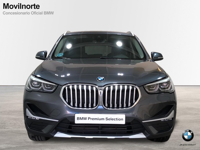 BMW X1 sDrive18i color Gris. Año 2021. 103KW(140CV). Gasolina. En concesionario Movilnorte El Plantio de Madrid