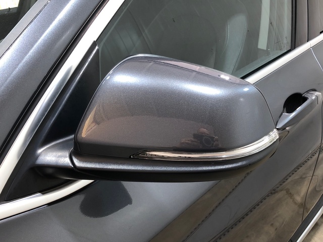 BMW X1 sDrive18i color Gris. Año 2021. 103KW(140CV). Gasolina. En concesionario Movilnorte El Plantio de Madrid