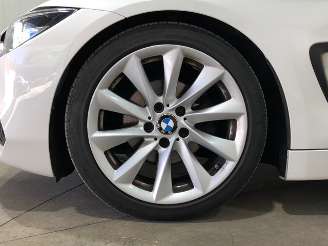 BMW Serie 4 420i Gran Coupe color Blanco. Año 2020. 135KW(184CV). Gasolina. En concesionario Movilnorte El Plantio de Madrid
