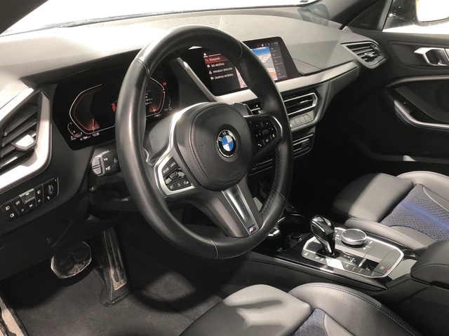 BMW Serie 2 220d Gran Coupe color Gris. Año 2021. 140KW(190CV). Diésel. En concesionario Auto Premier, S.A. - MADRID de Madrid