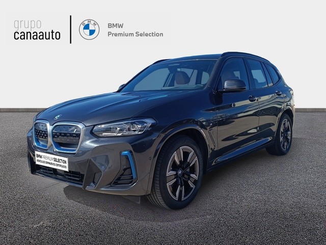 BMW iX3 M Sport color Gris. Año 2022. 210KW(286CV). Eléctrico. En concesionario TACO de Sta. C. Tenerife